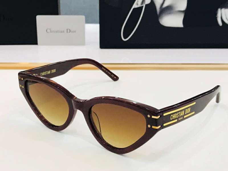 Picture of Dior Sunglasses _SKUfw56895390fw